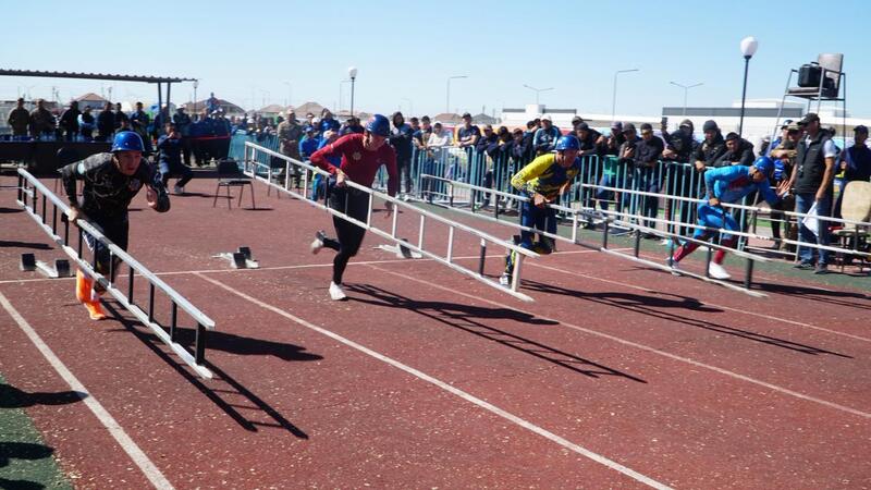 В Жезказгане завершился первый день чемпионатов МЧС Казахстана по пожарно-спасательному спорту