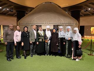 В Астане прошла уникальная экскурсия, посвященная Международному дню пожилых людей