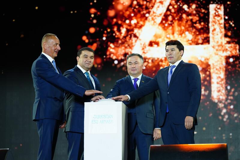 ГРЕБНОЙ КАНАЛ, НЕ ИМЕЮЩИЙ АНАЛОГОВ В ЦЕНТРАЛЬНОЙ АЗИИ, ОТКРЫЛСЯ В ТУРКЕСТАНЕ