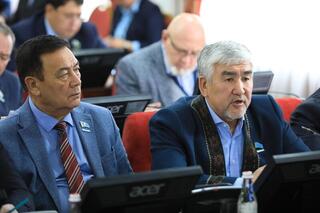 Асхат Шахаров поделился планами развития региона на сессии маслихата