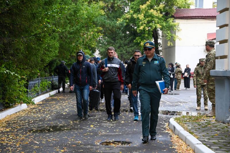 12 сентября – День местных органов военного управления