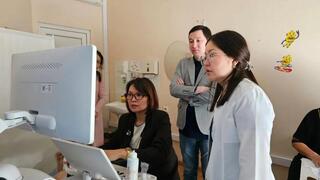 В Центре матери и ребёнка ВКО 22 ребенка прошли обследование у кардиологов