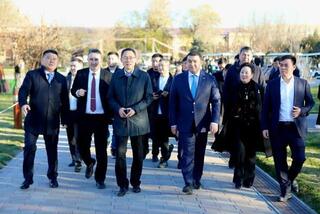 Н. КУШЕРОВ ОЗНАКОМИЛ ИНОСТРАННЫХ ИНВЕСТОРОВ С КУЛЬТУРНЫМ НАСЛЕДИЕМ ТУРКЕСТАНА