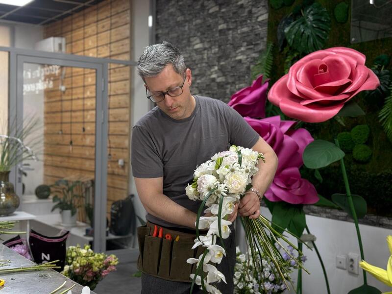 Год рабочих профессий: будущие столичные флористы переняли опыт мировой цветочной компании