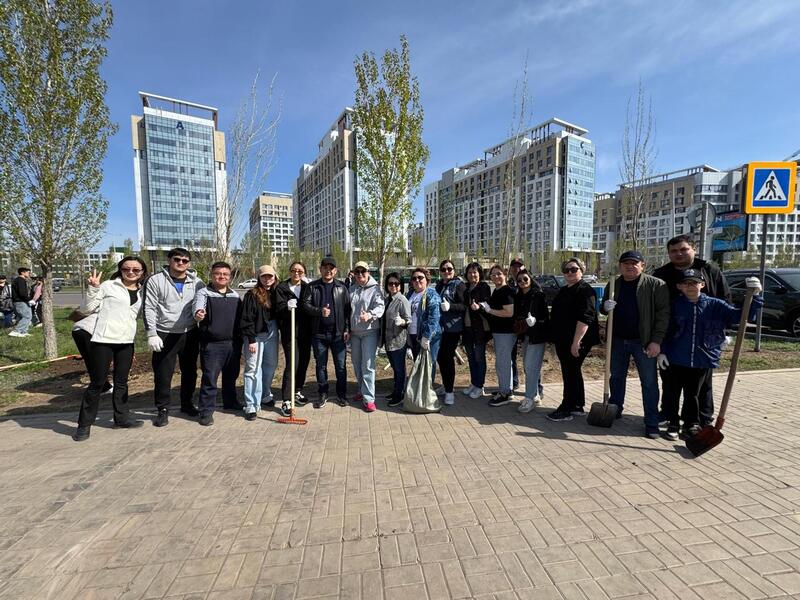 Актёры, музыканты и библиотекари объединились для чистоты столицы