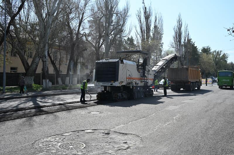 В Талдыкоргане начались активные работы по ремонту дорог