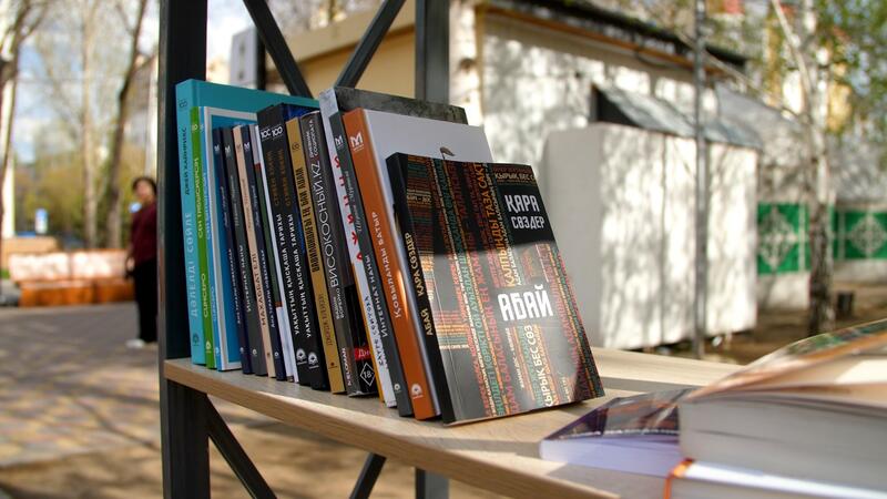 В Астане отметили Национальный день книги: «Кітап FEST» собрал любителей книг и искусства