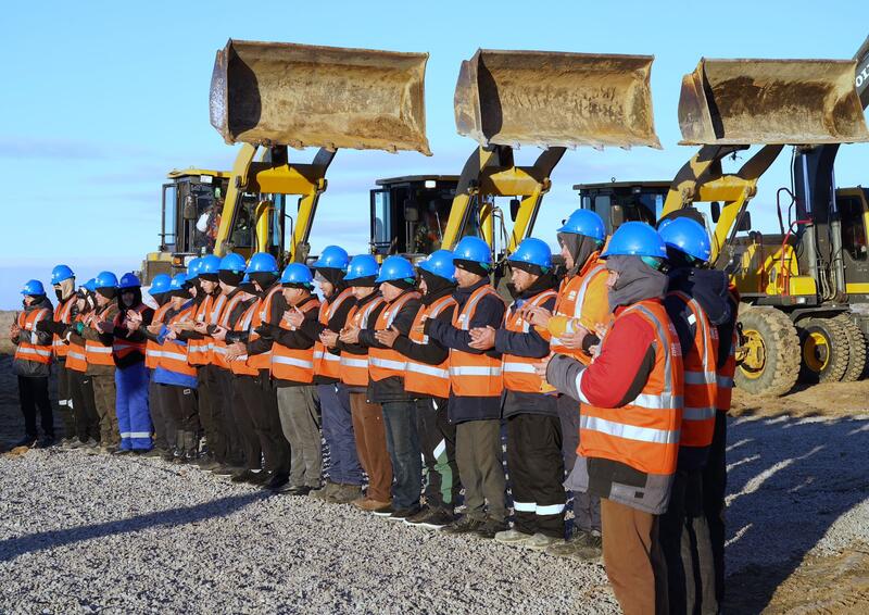 В ТУРКЕСТАНСКОЙ ОБЛАСТИ НАЧАЛОСЬ СТРОИТЕЛЬСТВО СОЛНЕЧНОЙ ЭЛЕКТРОСТАНЦИИ МОЩНОСТЬЮ 300 МВТ