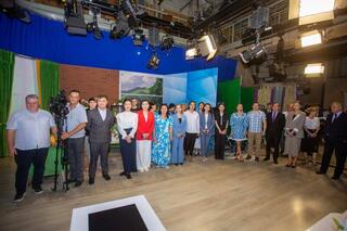 Аким ВКО посетил телеканал «Алтай»