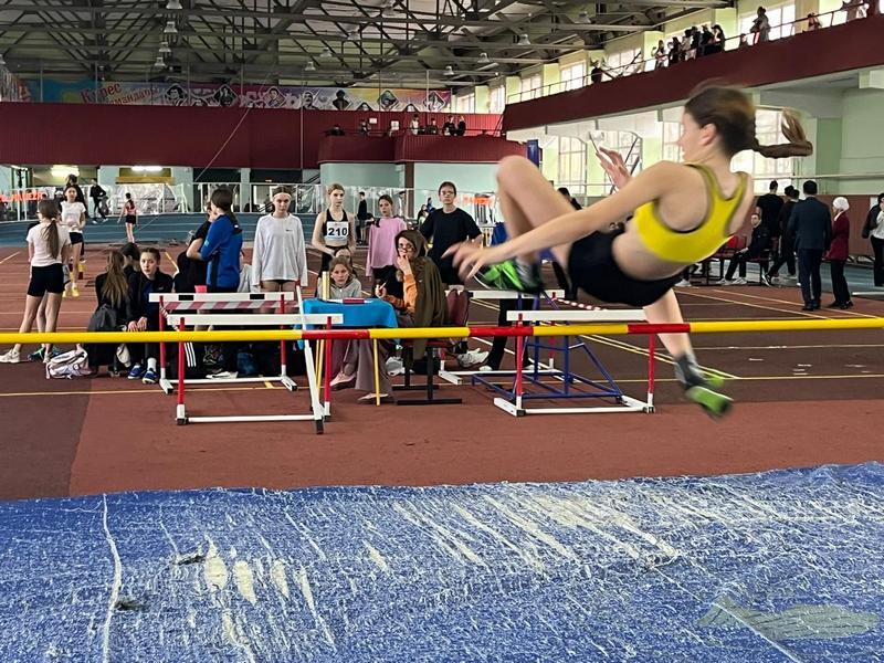 200 спортсменов участвуют в республиканском турнире по лёгкой атлетике памяти Казыбека Нуржанова