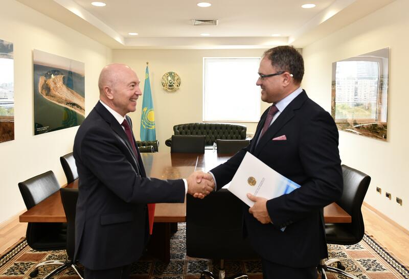 Новый Посол Чехии в Казахстане вручил копии верительных грамот