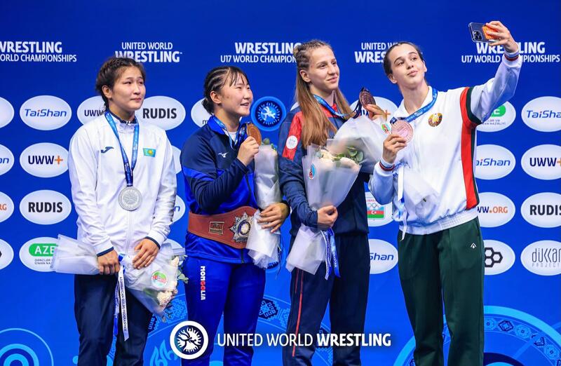 Елордалық спортшы 17 жасында әлем чемпионатының күміс жүлдегері атанды