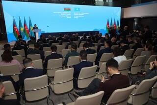 Казахстан и Азербайджан подписали 16 меморандумов и намерены удвоить товарооборот