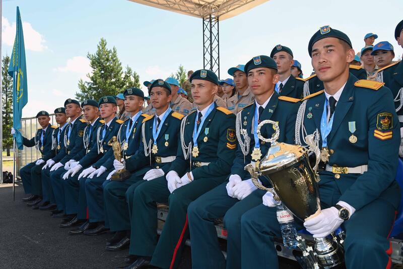 Глава государства выступил на ХІI международном военно-патриотическом сборе молодежи «Айбын»