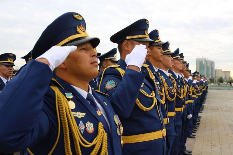 Выпускники института имени Талгата Бегельдинова торжественно получили дипломы