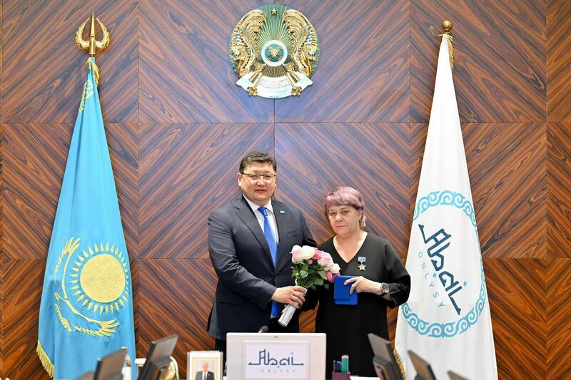 В области Абай чествовали специалистов энергетической отрасли