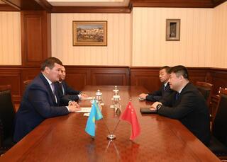 Аким области встретился с президентом компании «Петро Казахстан Инк»