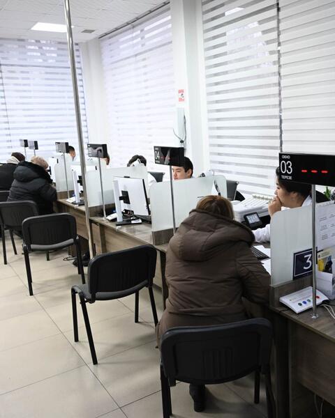 Дархан Сатыбалды ознакомился с внедрением цифровых решений и ИИ в системах жизнеобеспечения города