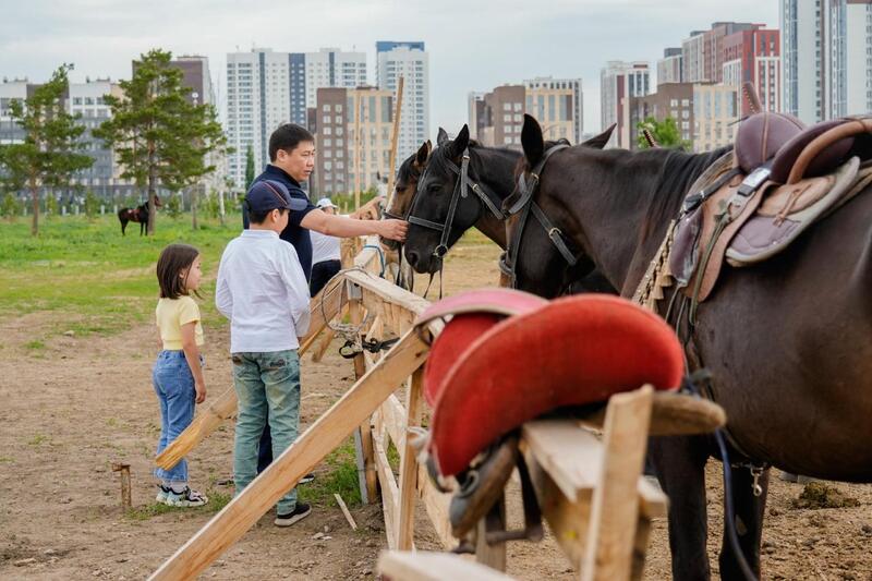 Этноаул «JETI QAZYNA» открыли в Астане