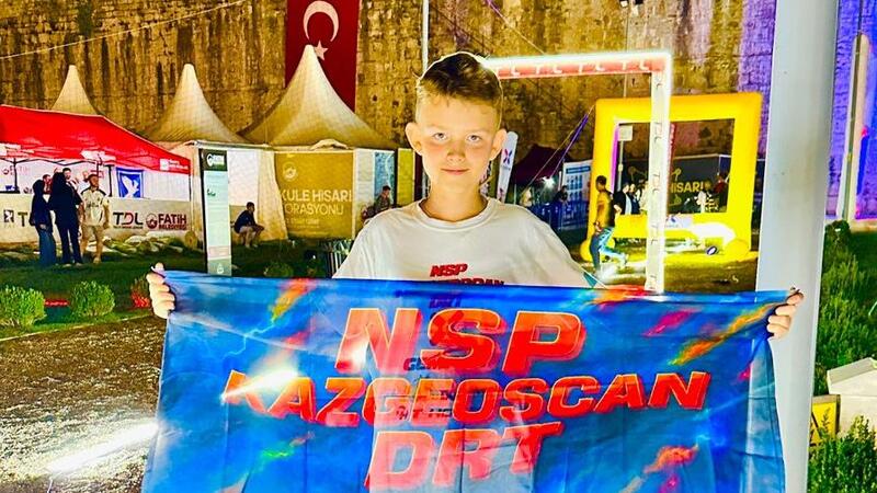 Двенадцатилетний карагандинец стал первым казахстанским призёром Кубка мира по дрон-рейсингу