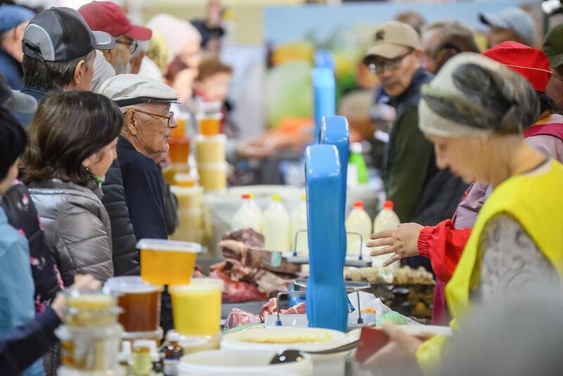 Сельхозярмарки по стране: цены, эмоции, статистика