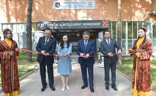 В Алматы начал работу Международный институт «Цифровые технологии и робототехника» и Центр робототехники