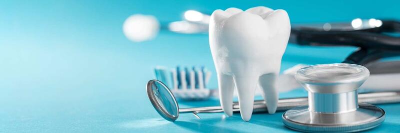 Кому зубы должы лечить бесплатно?