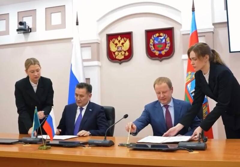 Двустороннее сотрудничество: между ВКО и Алтайским краем подписан протокол договорённостей