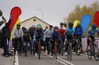 Велопробегом в честь Дня труда завершили в столице велосипедный сезон