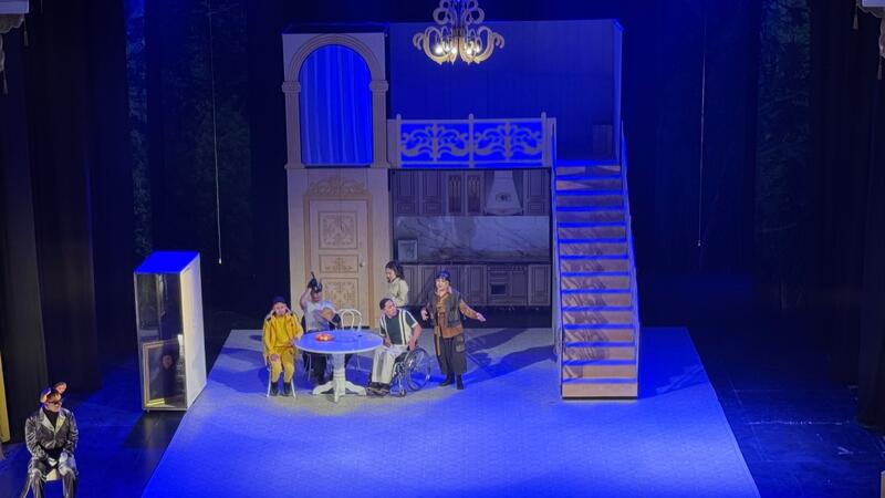 Комедия «191-бап»: в Астане состоялась премьера необычного спектакля