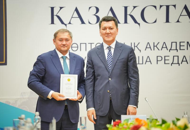 Новая академическая семитомная история Казахстана рекомендована к публикации