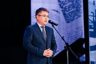 Глава региона поздравил областную общественно-политическую газету «Atyray’» со столетием