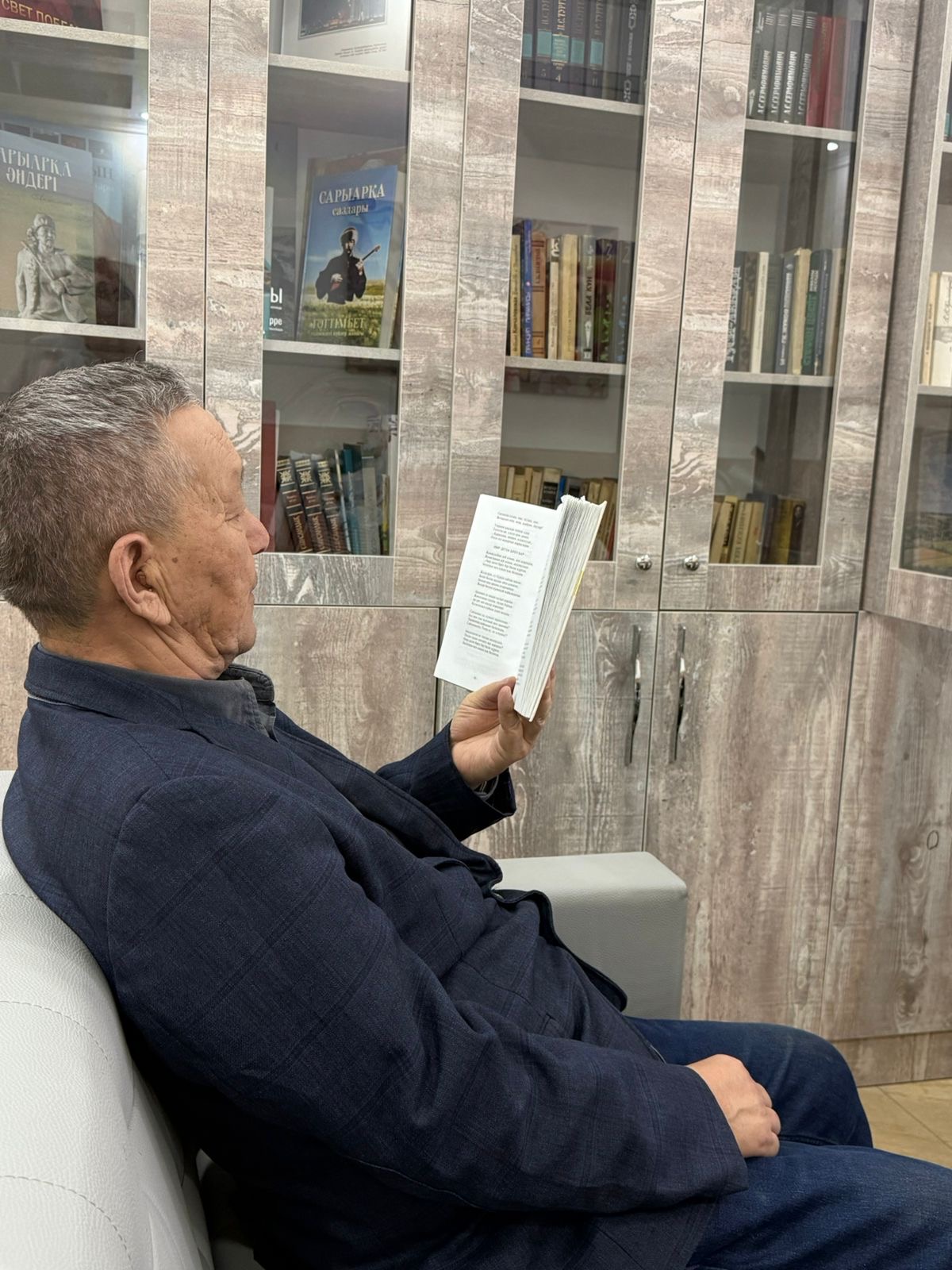 В Астане пенсионеры провели необычный челлендж, посвященный наследию Мукагали