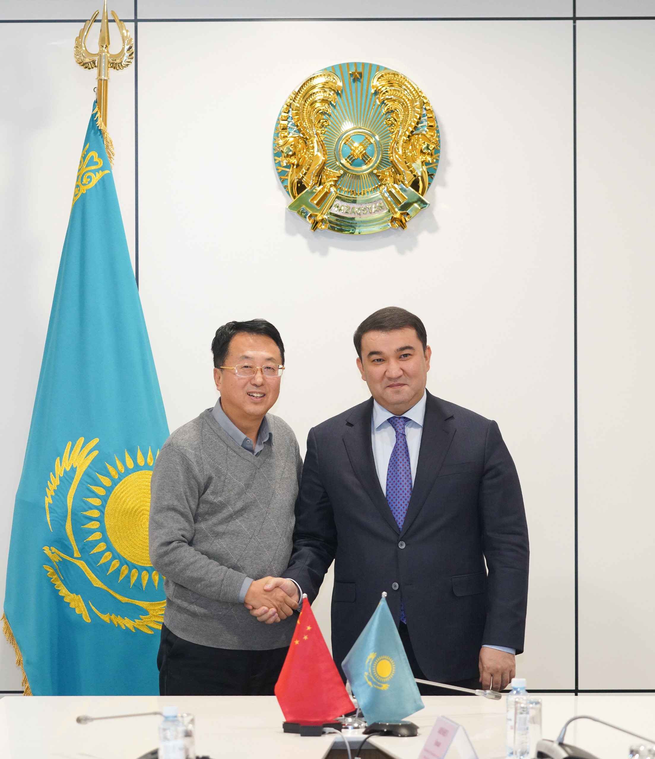 В ТУРКЕСТАНЕ ОБСУДИЛИ ПРОЕКТ СТРОИТЕЛЬСТВА АКВАПАРКА МЕЖДУНАРОДНОГО УРОВНЯ