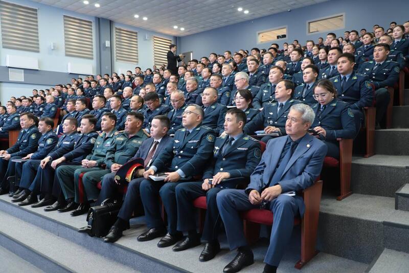 Глава МВД Ержан Саденов посетил Атыраускую область с рабочим визитом