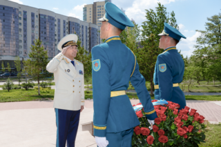 В День Победы сотрудники органов прокуратуры почтили память героев