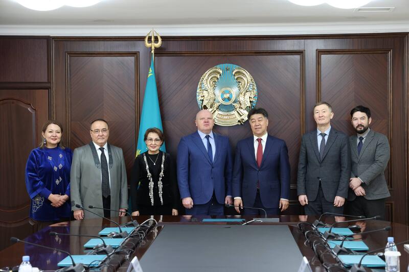 Состоялась рабочая встреча Председателя Высшего Судебного Совета Дмитрия Малахова с Алиханом Байменовым - Председателем Управляющего комитета Астанинского хаба государственной службы