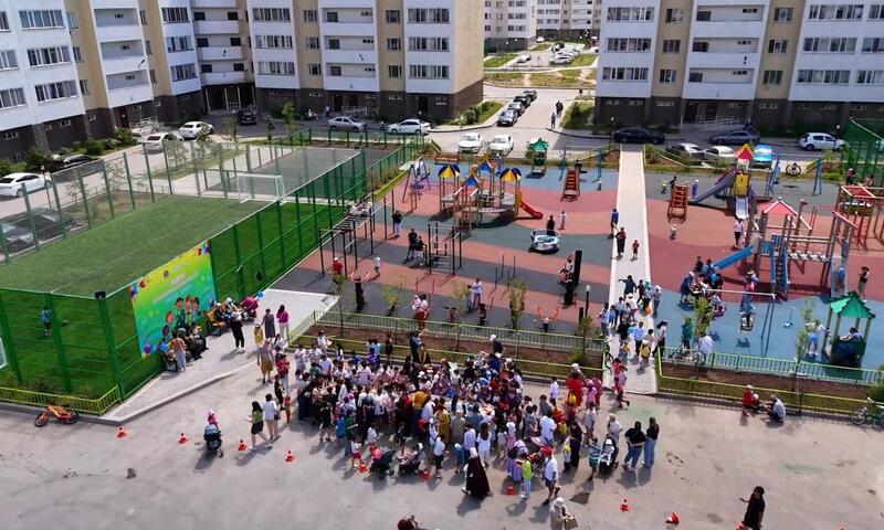 Более 40 дворов открыли в Астане в день защиты детей