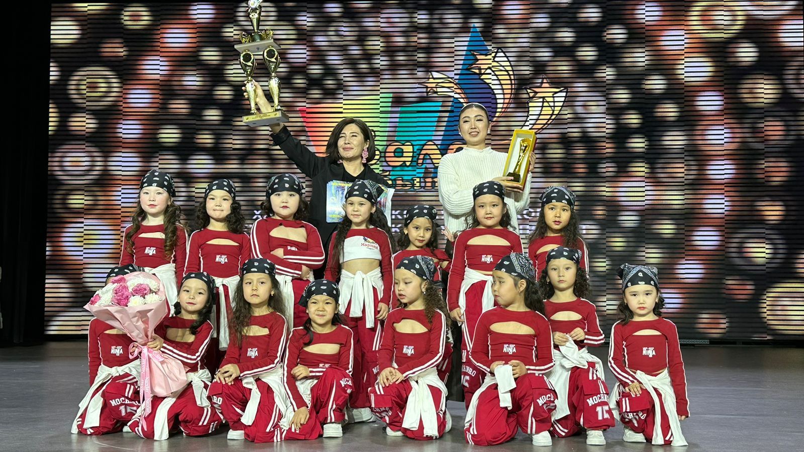 Каркаралинские танцоры покорили жюри и зрителей международного фестиваля