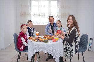 В КАЗАХСТАНЕ МОЛОДЫЕ УЧЕНЫЕ ОТМЕЧАЮТ НОВОСЕЛЬЕ