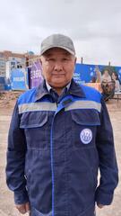 Столичный экскаваторщик рассказал о своем 44-летней работе в коммунальной сфере