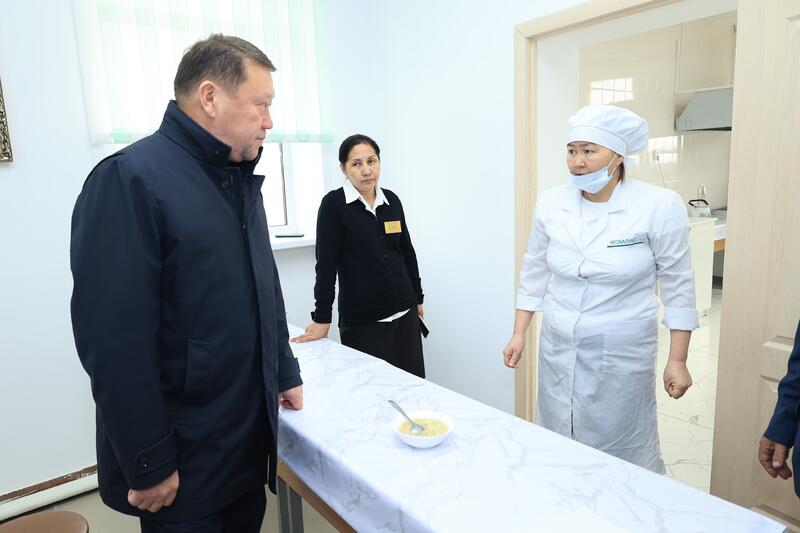 Аким области К. Аксакалов с рабочим визитом посетил Амангельдинский район