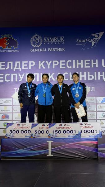 Алматинские спортсменки успешно выступили на чемпионате Казахстана по женской борьбе