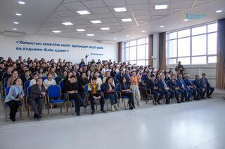 Вице-министр науки и высшего образования РК провел встречу с населением Акмолинской области