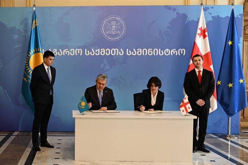 Главы МИД Казахстана и Грузии обсудили планы по углублению взаимовыгодного сотрудничества