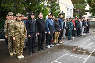 Педагоги, предприниматели, госслужащие: в Астане 90 военнообязанных призваны на воинские сборы