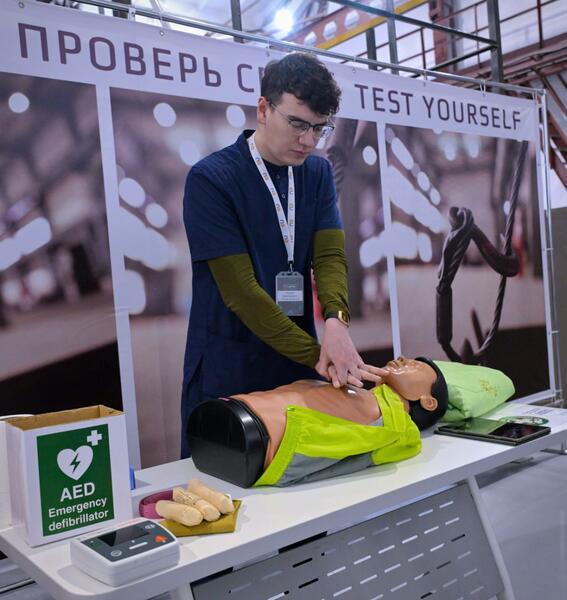 Аким Павлодарской области проверил реализацию инфраструктурных проектов в Аксу