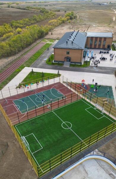 В селе Бірлік Павлодарского района произошло долгожданное событие – свои двери открыла новая школа