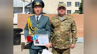 Гвардеец предотвратил трагедию при пожаре в области Жетысу