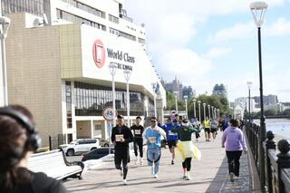 Saryarqa Run: 1500 человек приняли участие в забеге, посвященном Дню Конституции в Астане
